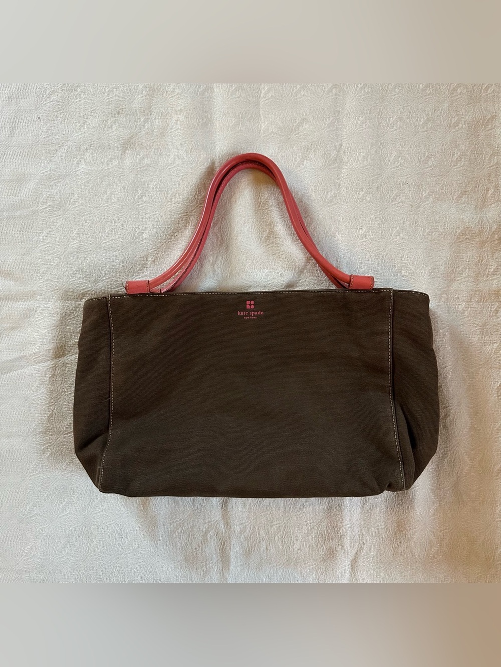 Vintage Kate Spade Y2K Brown Pink Tote Canvas Bag Purse Logo
Small spot on ext